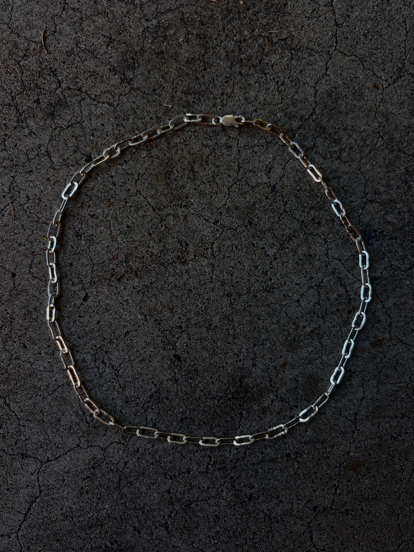 Fine Hammered Link Necklace
